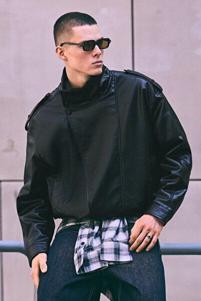Bershka Suni deri ceket
