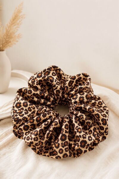monalisatoka Leopar Desenli XXL Boy Kumaş Scrunchie Toka - Ekstra Hacimli ve Saç Dostu
