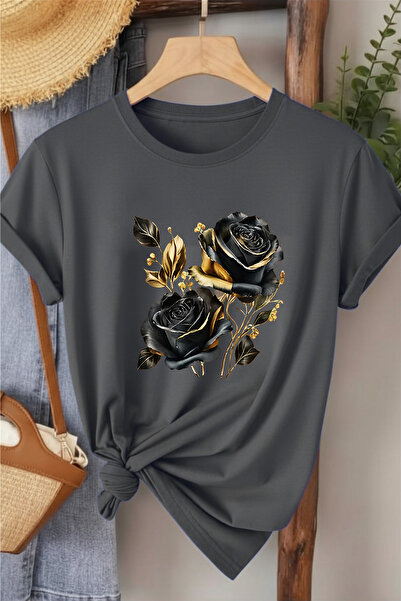 l'eivor Black Rose Bouquet Special Design Printed Women's T-Shirt