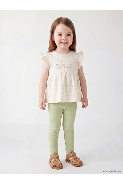 LC Waikiki Trendlucky Flower Embroidered Baby Girl Set with Difference in Color