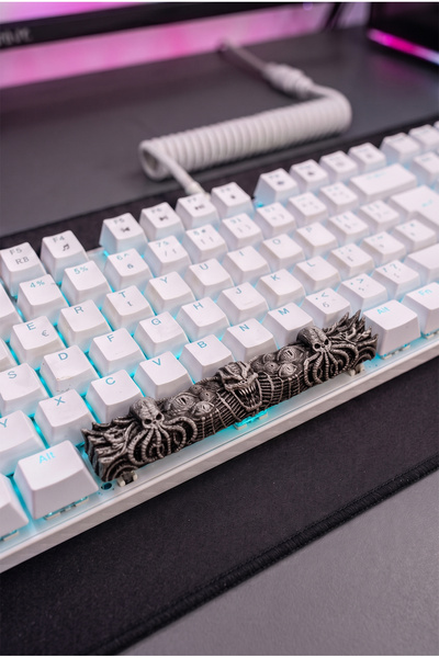 Makerpax Silver Requiem Temalı 6.25U Spacebar Keycap - Cherry MX Uyumlu Mekanik Klavye Boşluk Tuşu