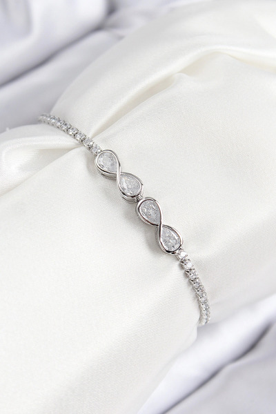 SORA GROUP Brass Zircon Stone Infinity Model Silver Color Elevator Women's Br...