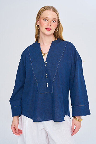 Orfeo Negro Women's V-Neck Solid Color Blouse with Stitching Detail