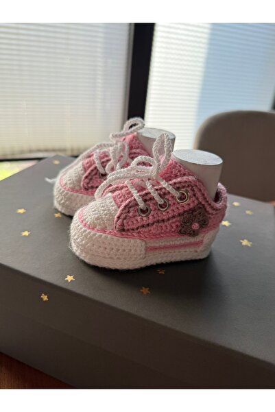 nimetabla 0-3 Months (9cm) Hand Knitted Baby Booties