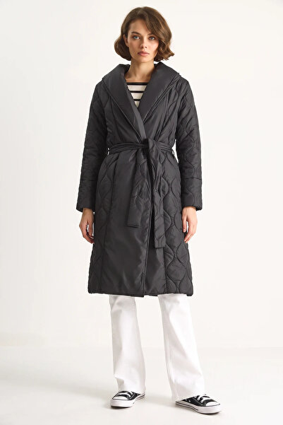 Generic Brand Women's Belted Shawl Collar Quilted Black Coat