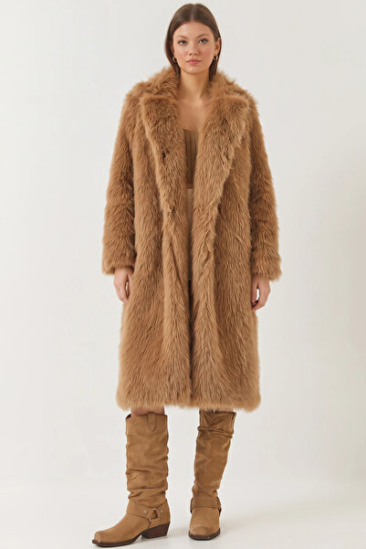 Efnaz style Women's Long Fur-Lined Tan Coat