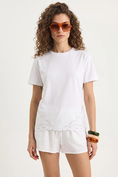 Şeker Portakalım Women's Brode Detailed Crew Neck Basic t Shirt White