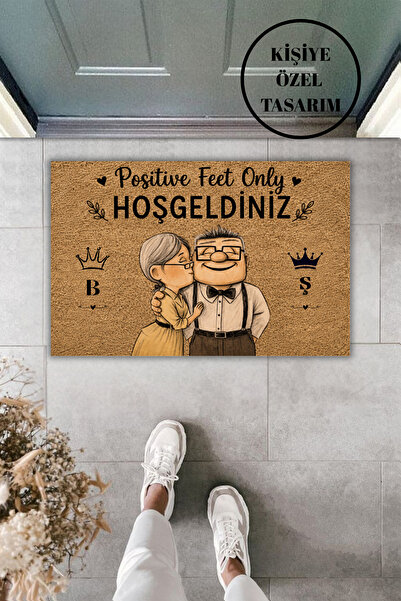 Dormot Kişiye Özel Tatlı Çift Figürlü Hoşgeldiniz Kapı Önü Paspası | İsim Baş...