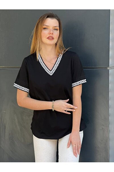 PARKDERİN Plus Size V-Neck Blouse with Soft Texture, Collar and Sleeve End De...
