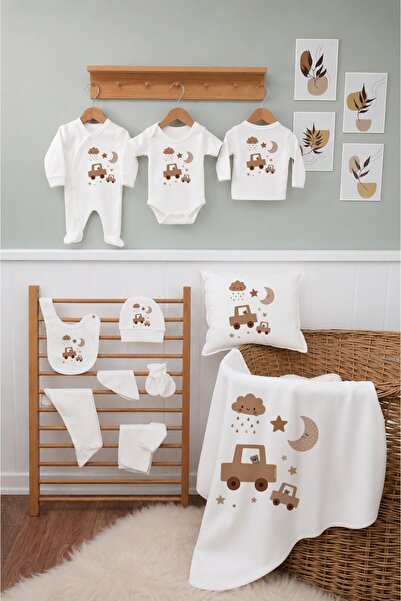 bebeqon Organic 11-Piece Hospital Discharge Set Car Moon Star Patterned 100% ...