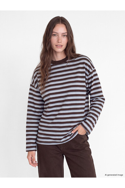 LC Waikiki Rmz Gi̇yi̇m Farkiyla Striped Loose Fit Women's Sweatshirt Tunic