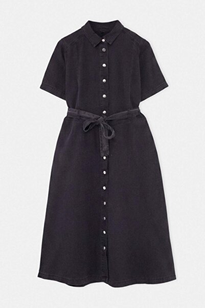 Trendyol Curve Black Belt Detail Medium Stretchy Maxi Denim Dress Tbbss26Ah00253