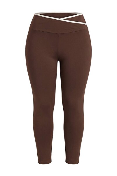 Trendyol Curve Brown Soft Brushed Fabric Piping Detailed Flexible Knitted Plu...