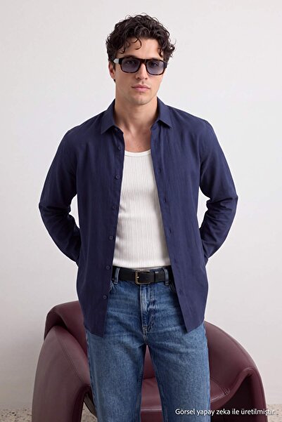 Trendyol Collection قميص رجالي ذو مظهر مودال باللون الأزرق الداكن بقصة عادية ...