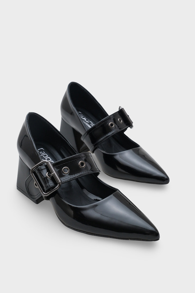 Capone Outfitters Γυναικεία παπούτσια Catherin με μυτερή μύτη, χοντρό μεσαίο ...