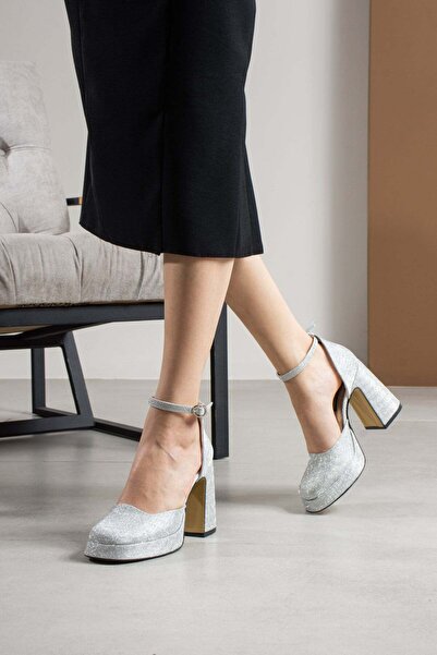 FS KOMBİN COLLECTİON Mayotte Women's Silver Glitter Closed Front Platform Hee...