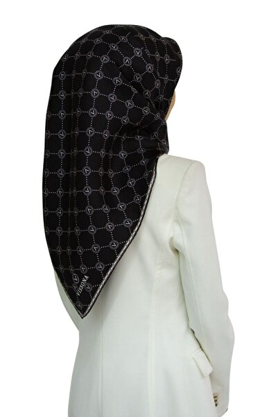 Vissona %100 Twill İpek Monogram Desenli Siyah - Krem Renkli 90x90 Eşarp Diki...