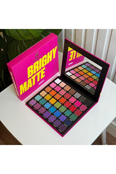 HARMONY MAKUB Harmony Beauty 42 Color Eyeshadow Palette Set