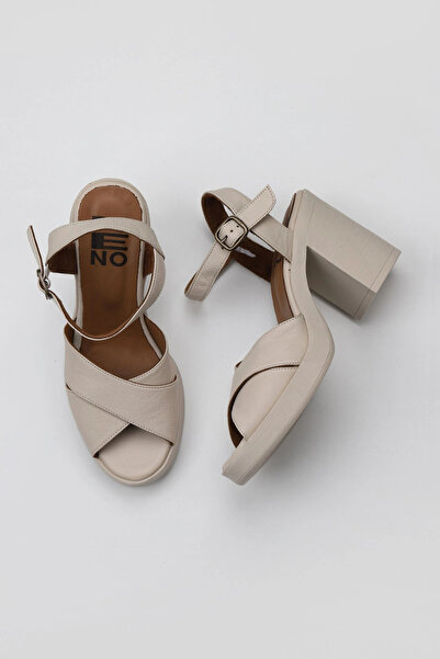 Bueno Shoes Sandale cu toc pentru femei din piele crem 01wy12301