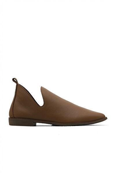 Bueno Shoes حذاء نسائي من الجلد البني بكعب منخفض 01wd3701