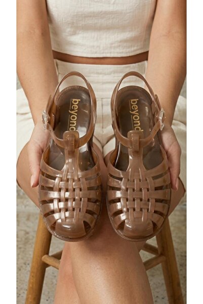 Beyond Sandale transparente de damă, tip jeleu, culoare caramel BYNDJLLY01