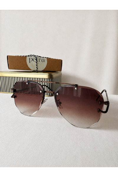 Petra Jeweils Petra Noir Icon Sunglasses