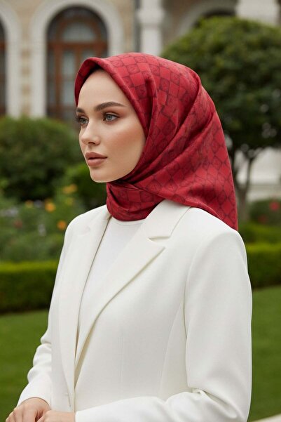 Vissona %100 Twill İpek Monogram Desenli Bordo Renkli 90x90 Eşarp Dikim Şekli...