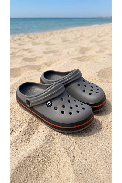 Beyond Unisex dimljene Crs zatvorene papuče 3cm BYNDCROCS01