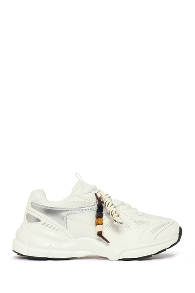Derimod Kadın Beyaz Bağcıklı Kalın Tabanlı Charmlı Sneaker 26PFE496114