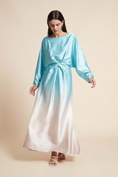 Yola Solid Waist-Length Top