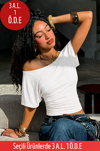 COMBİNE MİCHAİL Women's Off-Shoulder White Crop T-Shirt