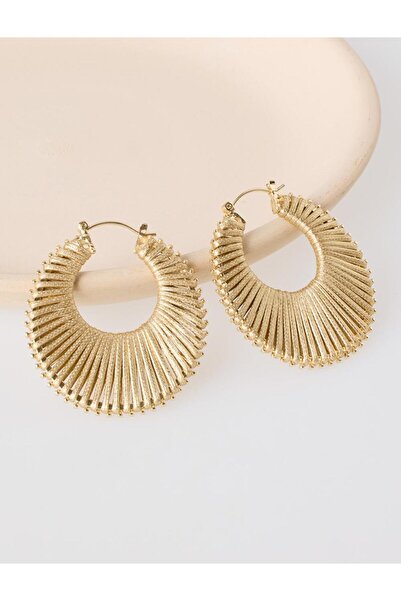 Jimmy Key Gold Color Thread Detailed Spiral Hoop Earrings