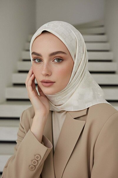 Vissona %57 İpek %43 Pamuk Jakarlı Monogram Eşarp 92X92