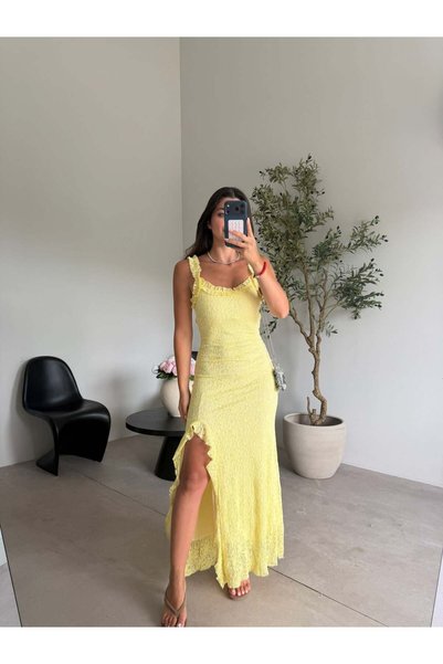 Bade Butik Sarı Fırfırlı Yırtmaçlı Dantel Elbise