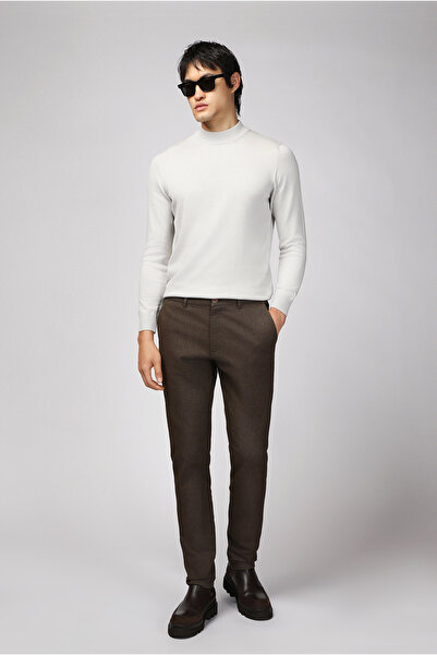 Kiğılı Pantaloni din Lycra Canvas / Chino cu croială standard