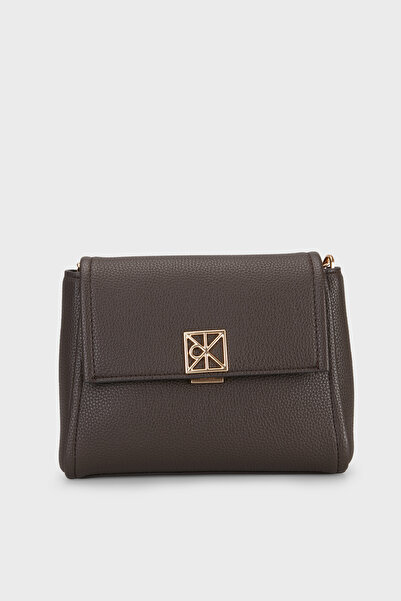 Calvin Klein Logolu Çıkarılabilir Askılı Çanta LV04F3511GBAL Bayan ÇANTA LV04...