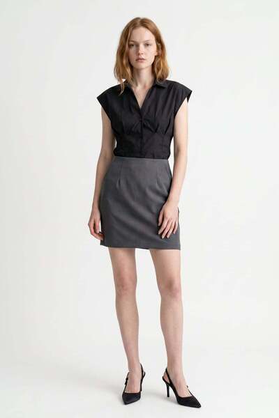 HAKKE Slim Fit Black High Waist Mini Skirt
