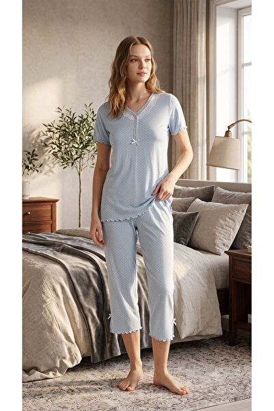 Evia Angelique Bamboo Fabric Short Sleeve Lace Detailed Women's Capri Suit 22257