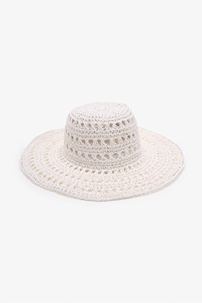 Penti White Gaze Hat