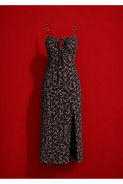 ŞERİCE Elegant Dress with Thin Straps and Slit Detail