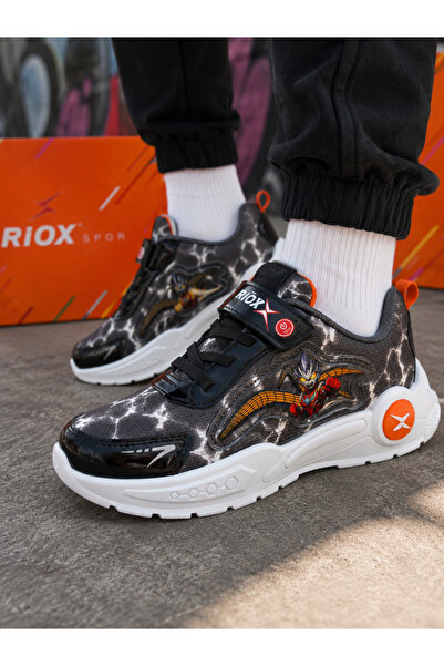 ALTUNTAŞ Boys' Velcro Printed Non-Slip Sole Casual Sports Shoes School Shoes