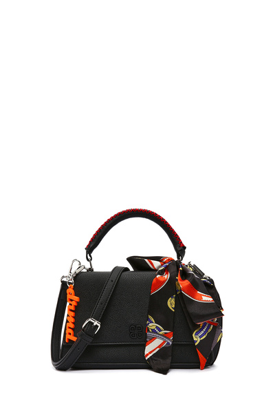 Derimod Γυναικεία Μαύρη Κλασική Τσάντα Ώμου με Μακρύ Λουράκι 26PBD2401FT