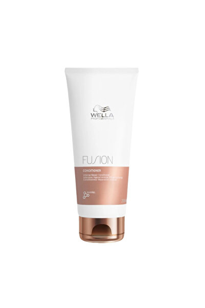 Wella Intensive conditioner with regenerating effect fusion conditioner