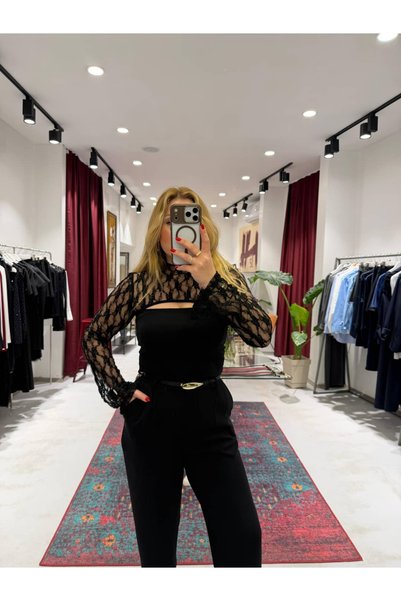 QUSTYLE Pencere Detay Dantel Bluz