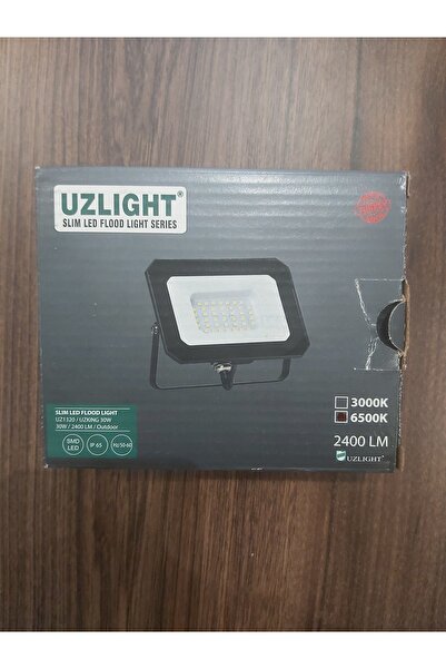 UZLIGHT LED 30W LED PROJEKTÖR SLİM(İNCE) KASA DIŞ MEKAN SU GEÇİRMEZ BEYAZ IŞIK