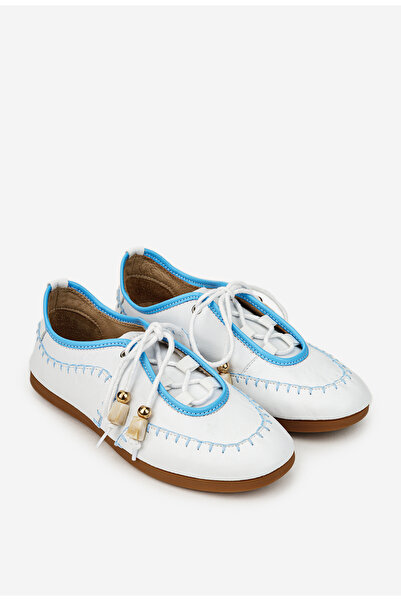 Dasha NUR women's shoes made of white Leather with blue details