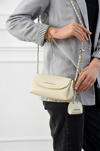 Just Polo Women's Shoulder Bag with Chain Detail
