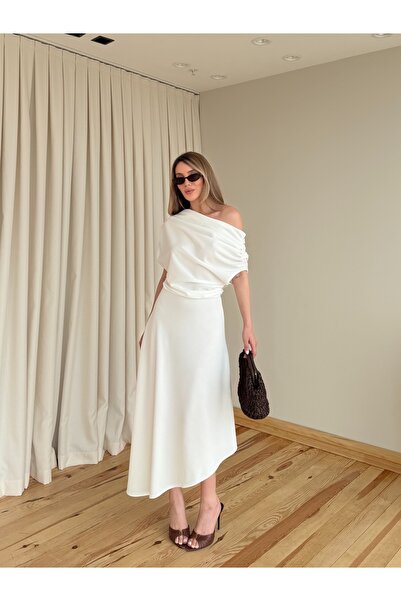 Laluvia Rochie lungă albă cu umeri drapați - 206190