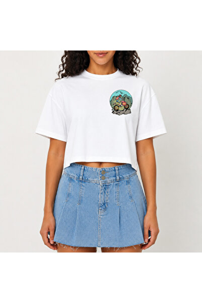 URBANTRENDSTORE Crop T-shirt με λευκό σχέδιο, άνετη εφαρμογή, ακατέργαστη κοπ...