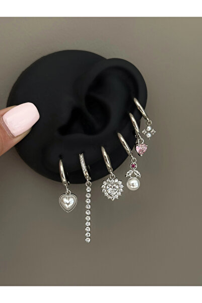 h&b design jewel طقم أقراط من الفولاذ الفضي بتصميم قلب مرصع بالكريستال مكون م...